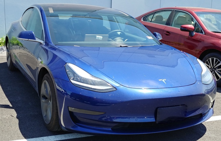 tesla windshield replacement